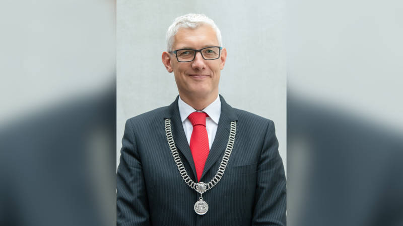 Mayor Marco Out of Assen